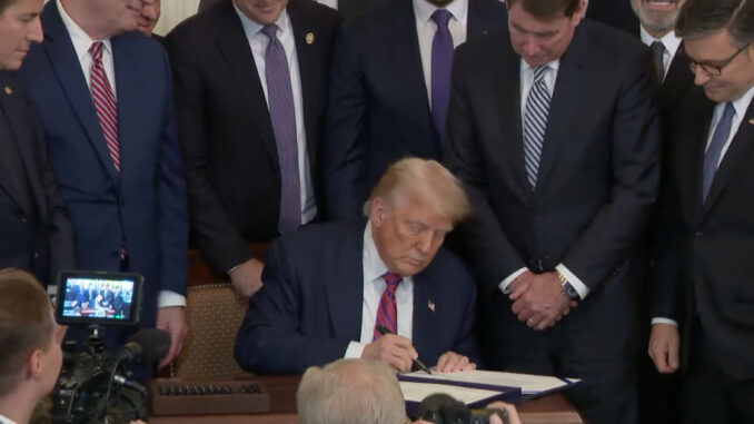 Trump signs crytpto currency law