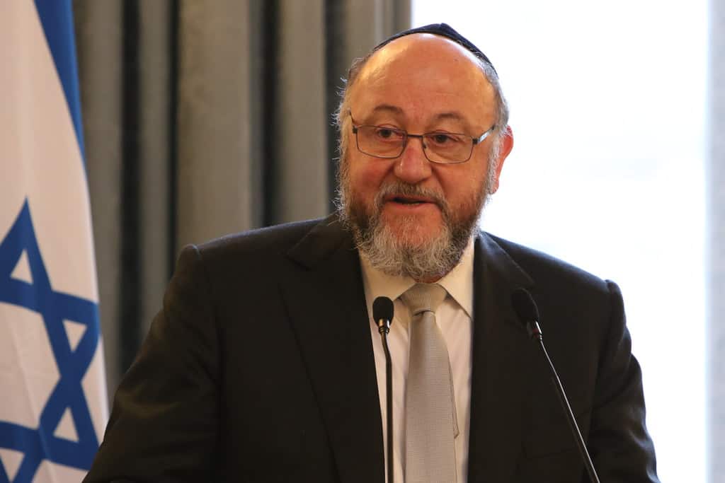 Chief Rabbi Slams BBC For Airing ‘Vile Jew Hate’ At Glastonbury