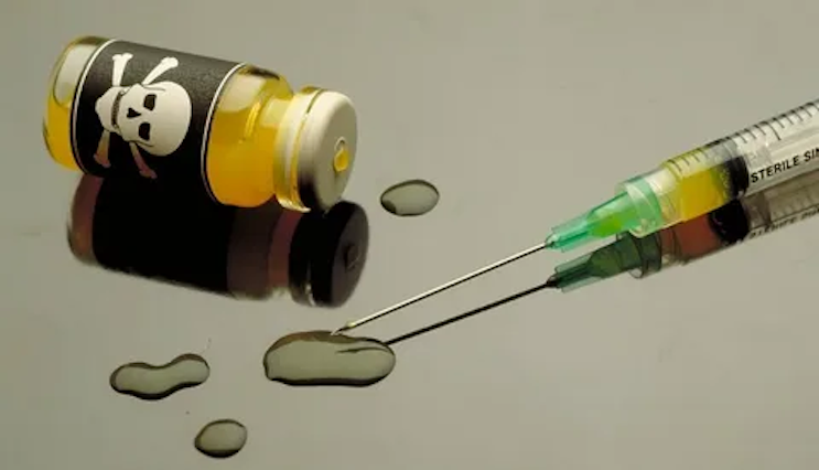 Top U.S. Doctor: “We Have Incontrovertible Proof That COVID Shots Are a Bioweapon”