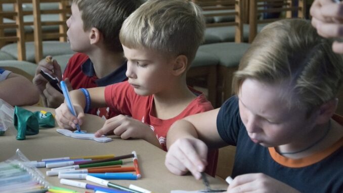 Ukraine adds young children to state-backed kill list.