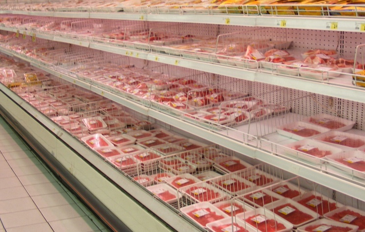 Bill Gates' fake meat is now flooding the U.S. food supply - Report