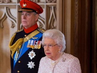 Queen Elizabeth's closest aide arrested for raping multiple kids.