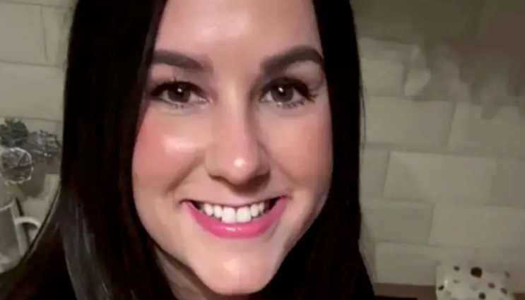 Girl banned from attending school due to mother's alleged hate crimes.