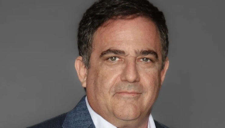 Israeli billionaire orders Trump to severely restrict the First Amendment.