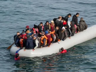 migrants arrive in europe