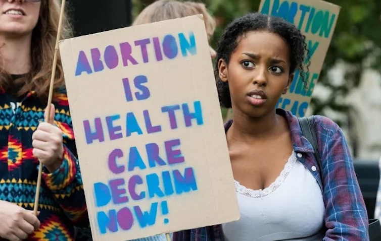 UK legalizes DIY abortion at birth