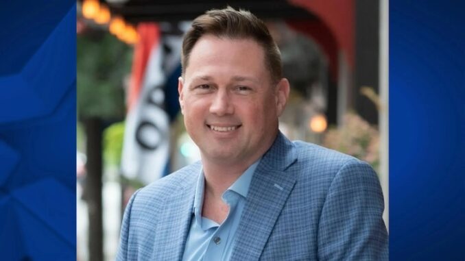 Dem mayor who debunked pizzagate arrested on child rape charges.