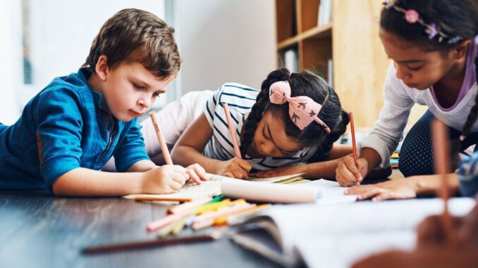 pupils drawing at school