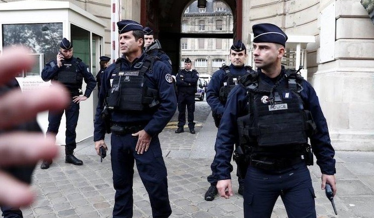 Hundreds of schools in Paris caught up in massive pedo ring.